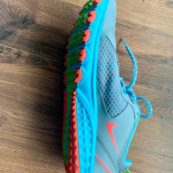 Nike sneakers - Picture 2 of 5